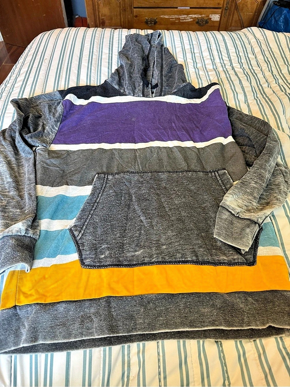 Pacific Blue Color Block Hoodie Boys Size Small